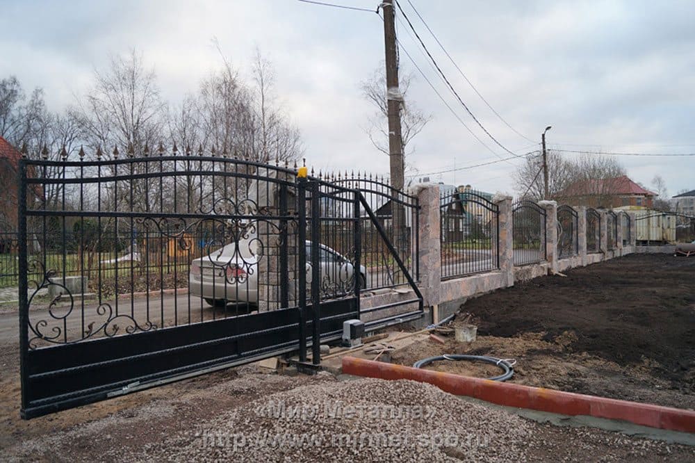 Автоматические откатные ворота и забор Автоматические откатные ворота и забор